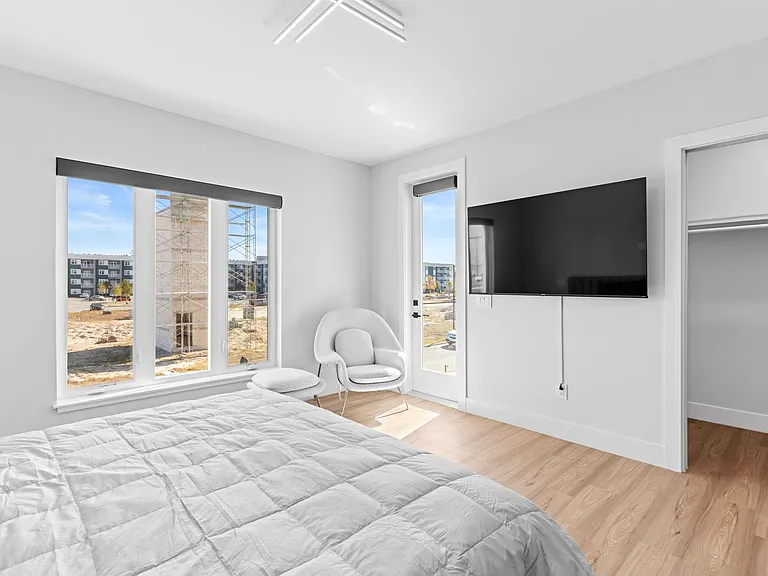 3304 SW 49th Ter — Photo 13