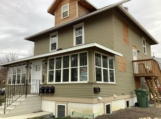928 8th Ave #2, Brookings, SD 57006