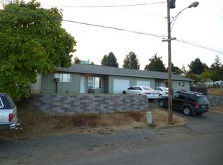 707 Cedar St, Yoncalla, OR 97499