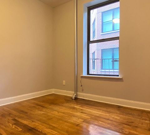 5th image of 171 W 81st St #D2