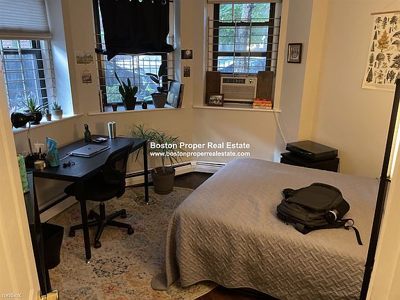 196 Saint Botolph St. #1 Boston - Back Bay Unit Photo 4