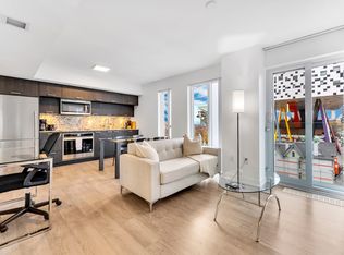 50 McCaul St, Toronto, ON M5T 1V9