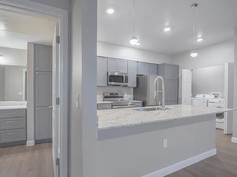 Inspiration Apartments — Photo 5