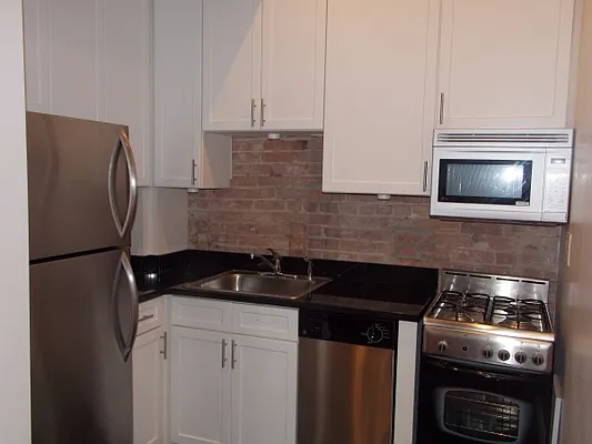 Rented by Citi Habitats | media 68