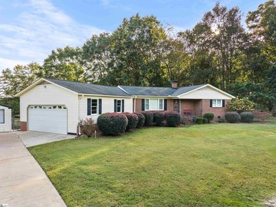 368 Ccc Camp Rd, Greer, SC, 29651