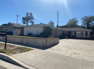 19842 Ermine St, Santa Clarita, CA 91351