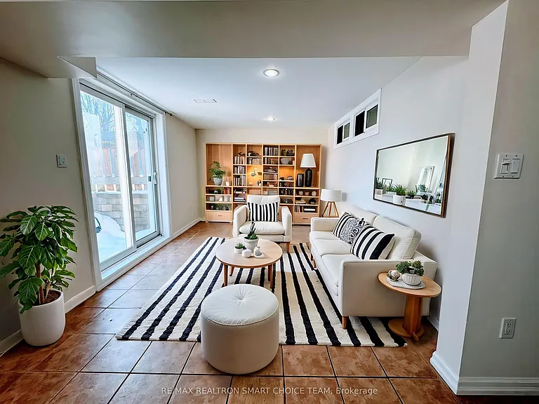 45 Bryant Rd #BASEMENT — Photo 10