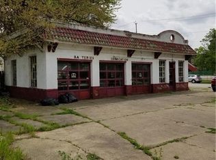 9300 Cedar Ave, Cleveland, OH
