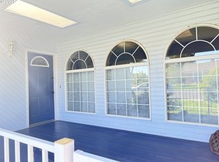 790 W Division Ave, Hermiston, OR 97838