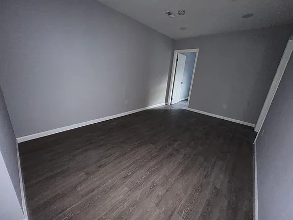 880 S 14th St #2 — photo 4 of 9