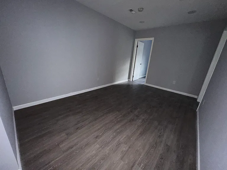 880 S 14th St #2 — Photo 6