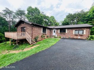 235 Parliament Rd, Harrogate, TN 37752