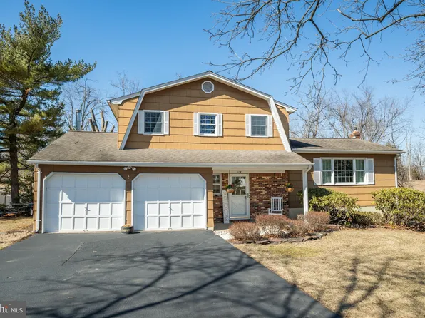 114 Mountain View Rd, Ewing, NJ 08560