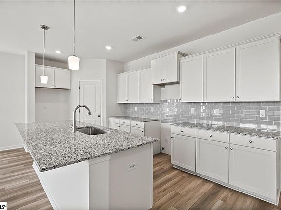 4th image of 2044 Halton Oaks Dr Lot 133