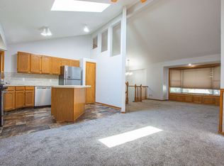 7513 S 134th St, Omaha, NE 68138