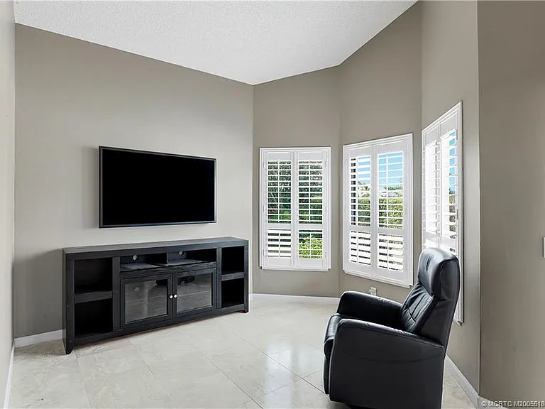 4194 SW Gleneagle Cir — Photo 25
