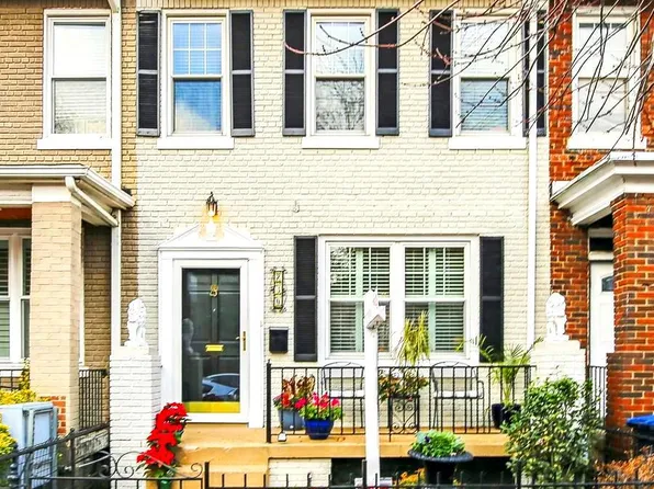 230 F St NE, Washington, DC 20002