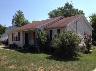 309 Pine Hill Dr, Hopkinsville, KY 42240