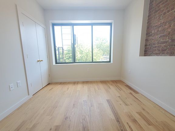 2nd image of 141 Monticello Ave