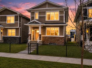 106 Dawson Harbour Rise, Chestermere, AB T1X 1Z7