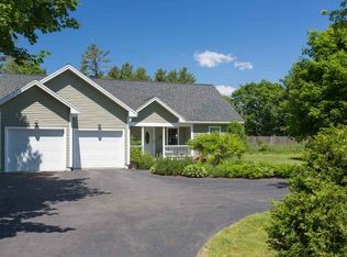 25 Mill St, Kennebunk, ME 04043