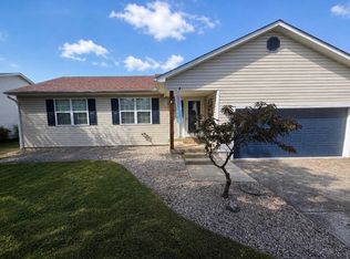 141 Southcreek Dr, Nicholasville, KY 40356