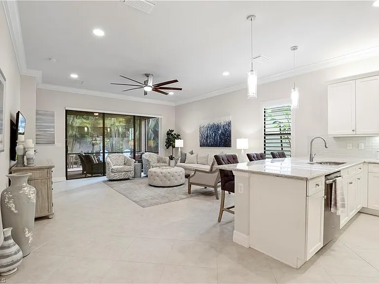 13435 Silktail Dr — Photo 5