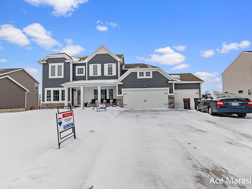 1st image of 3326 Doral Dr
