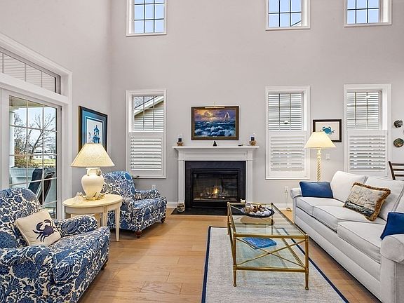 3rd image of 29 Jameson Dr #29