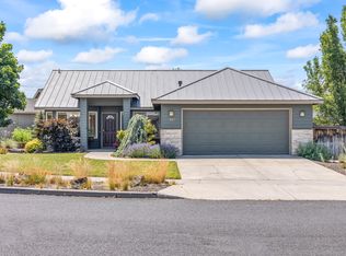 1319 NE Tucson Way, Bend, OR 97701