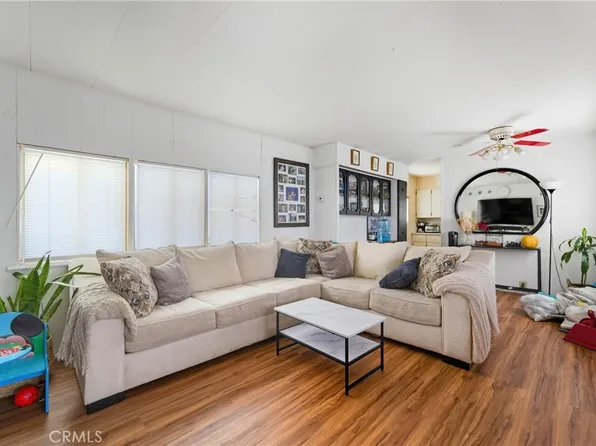 36200 Paradise Ranch Rd, Castaic, CA 91384