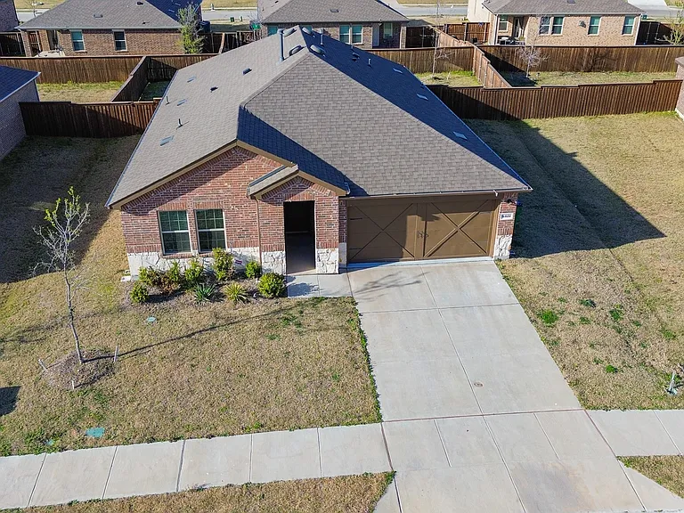 6321 Wales St — Photo 71