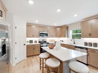 429 James Pkwy, Elko New Market, MN 55054