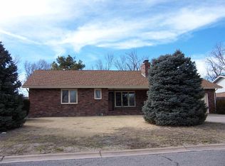 2211 Hillside Ave, Dodge City, KS 67801