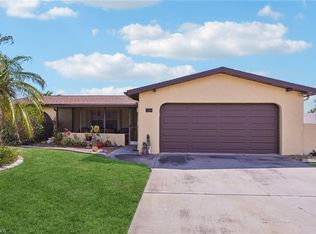 1116 SE 30th Ter, Cape Coral, FL 33904