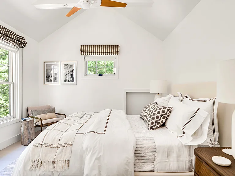 41 Montauk Ave — Photo 41
