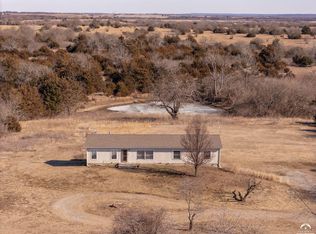 8240 SE Green Rd, Berryton, KS 66409