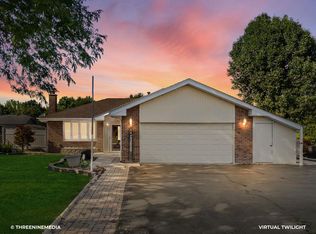 13656 W Deervalley Dr, Homer Glen, IL 60491