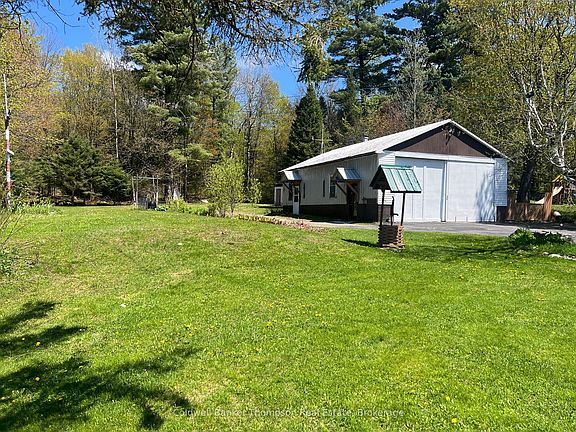 3rd image of 37 Eagle Lake Rd
