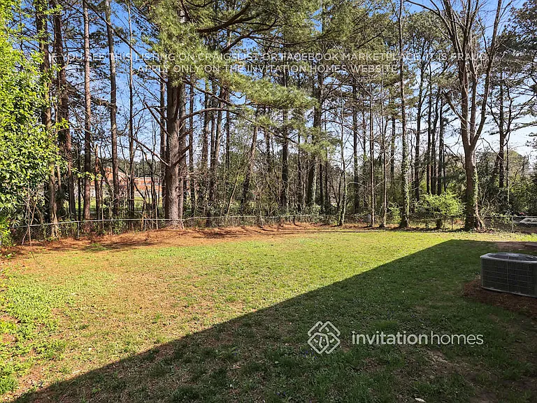 3054 Cottonwood Dr SE — Photo 23