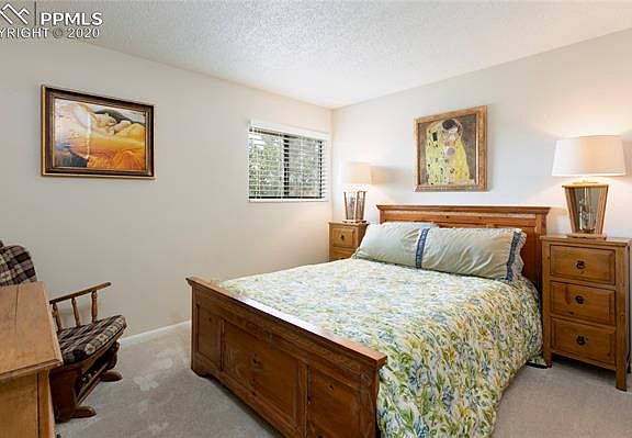 5th image of 5033 Masheena Ln