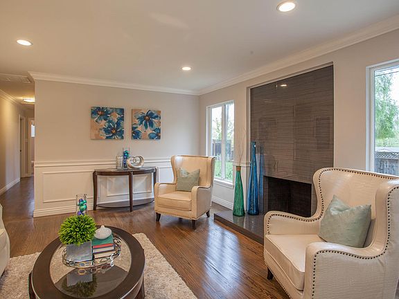 5th image of 3709 Country Club Dr