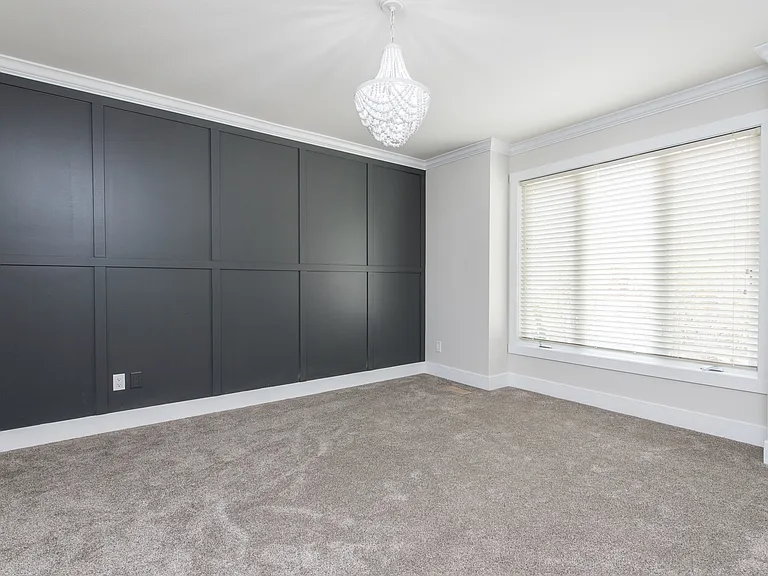 8491 Piper Cres #6 — Photo 4