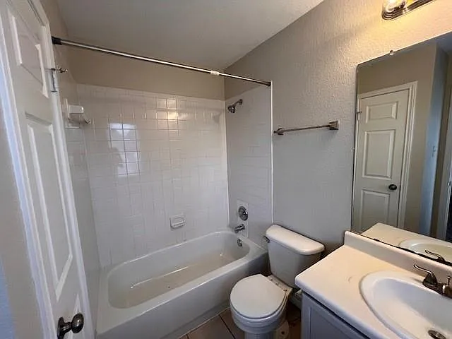 7502 Bennett Ave #A — Photo 10