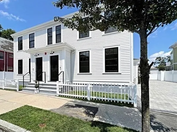 11-13 Lowell St #11B, Arlington, MA 02476