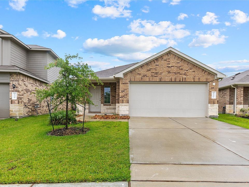 1st image of 2326 Spruce Cliff Ln