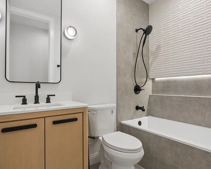 3739 N Clifton Ave #2 — Photo 20
