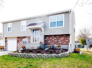 20660 S Graceland Ln, Frankfort, IL 60423