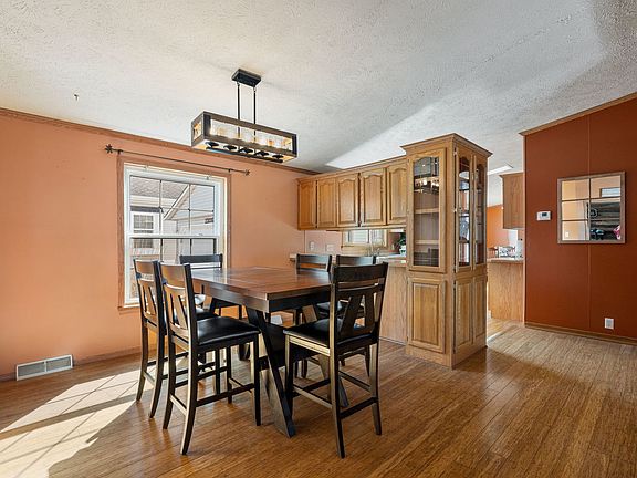 3rd image of 23000 S Balmoral Dr