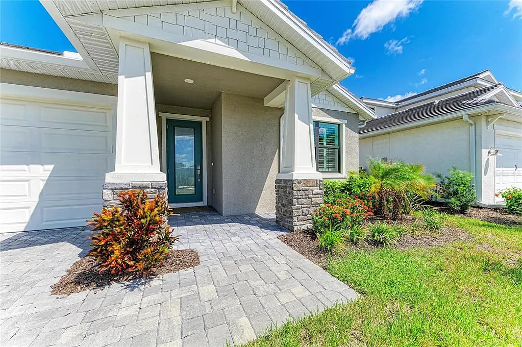 3 bed, 2.5 bath, 2238 sqft, $4,500 — Photo 4